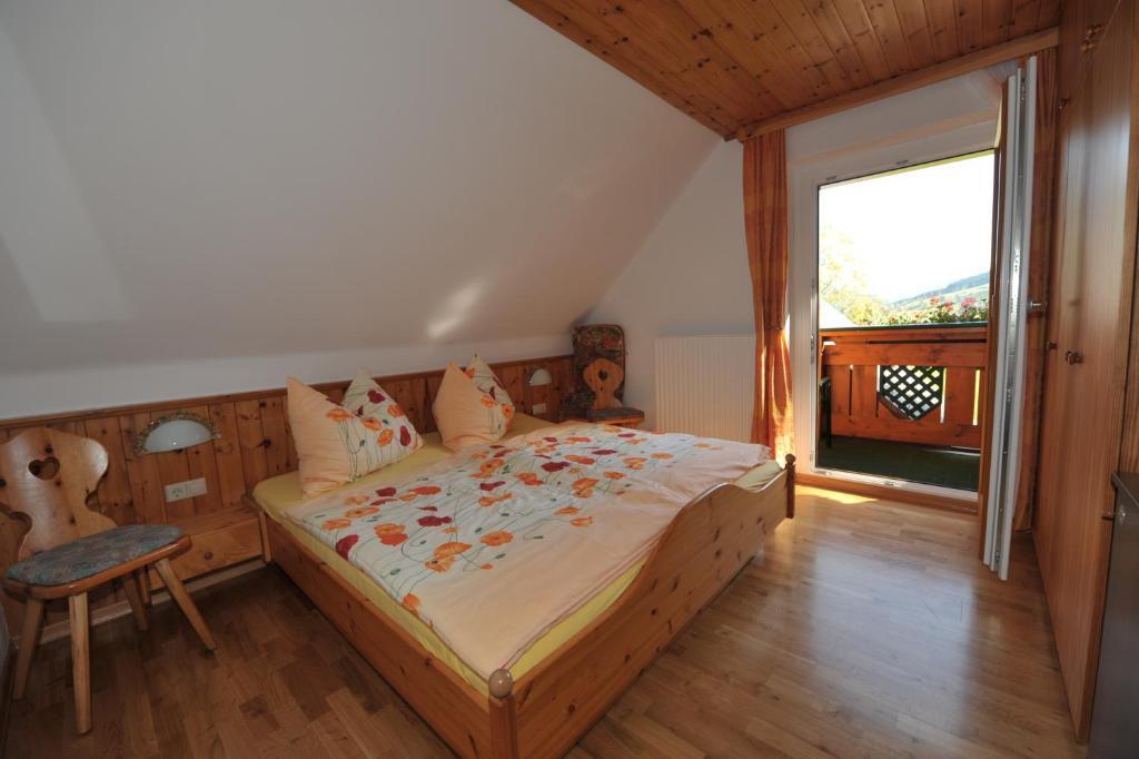 Haus Helga Hotel Маутерндорф Стая снимка